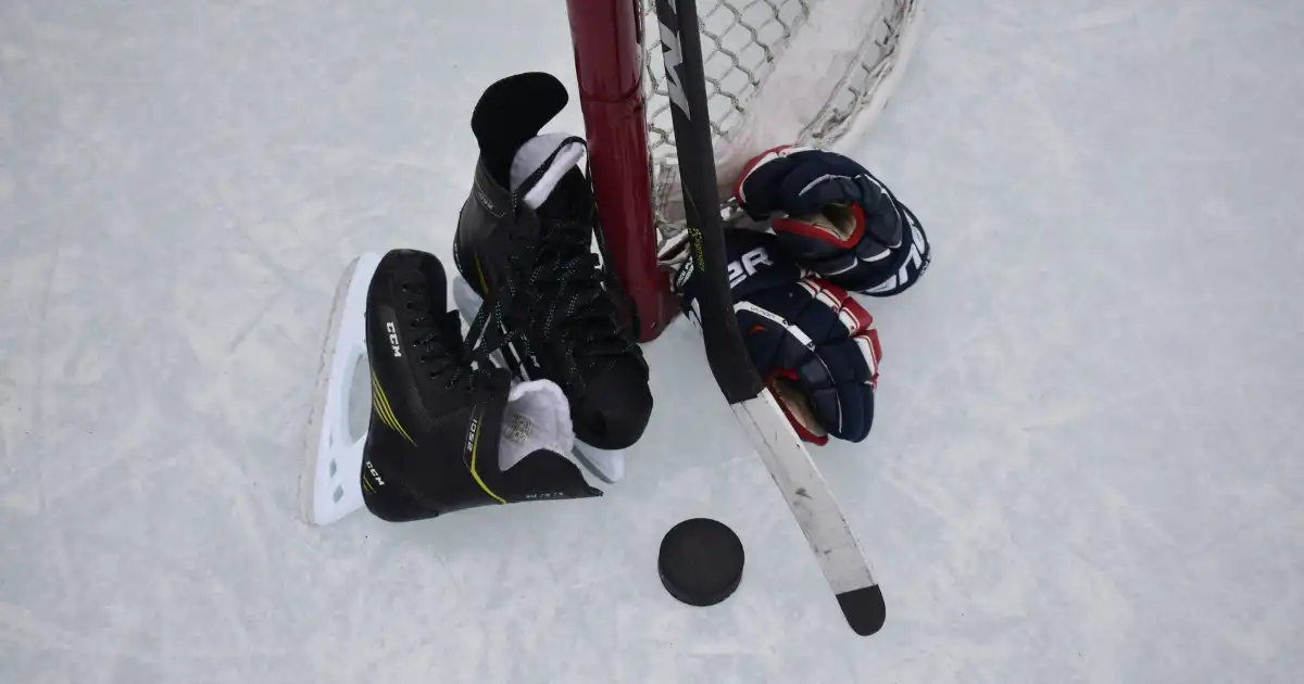diy repair, hockey gear