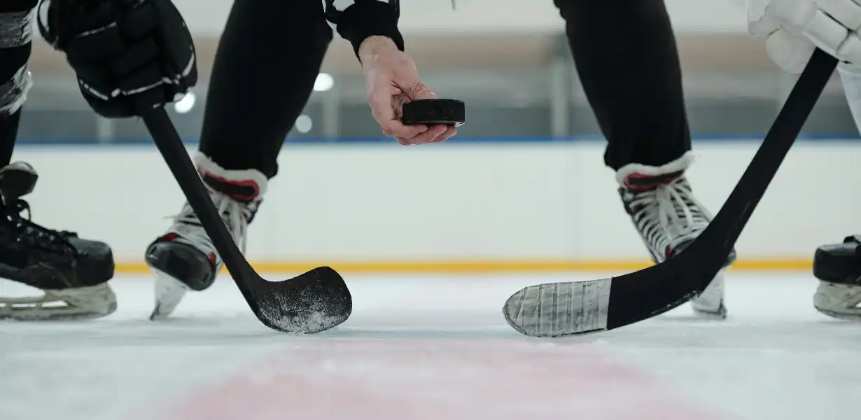 who chooses the faceoff circle