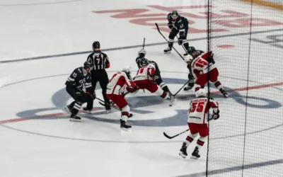 Kicking the Puck in Hockey: When It’s Allowed and When It’s Not