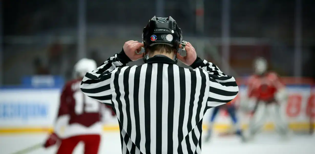 whistle hockey whistle timing